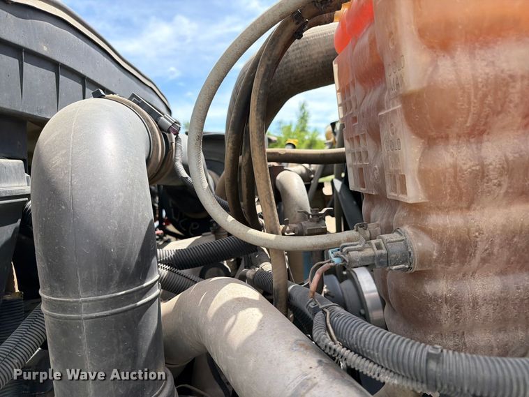 image for item FK0222 2014 International WorkStar 7500 dump truck