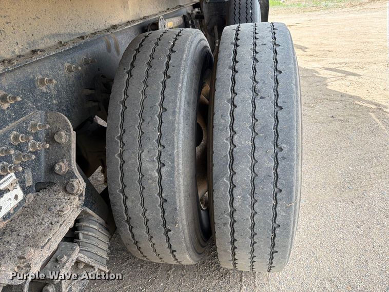 image for item FK0222 2014 International WorkStar 7500 dump truck