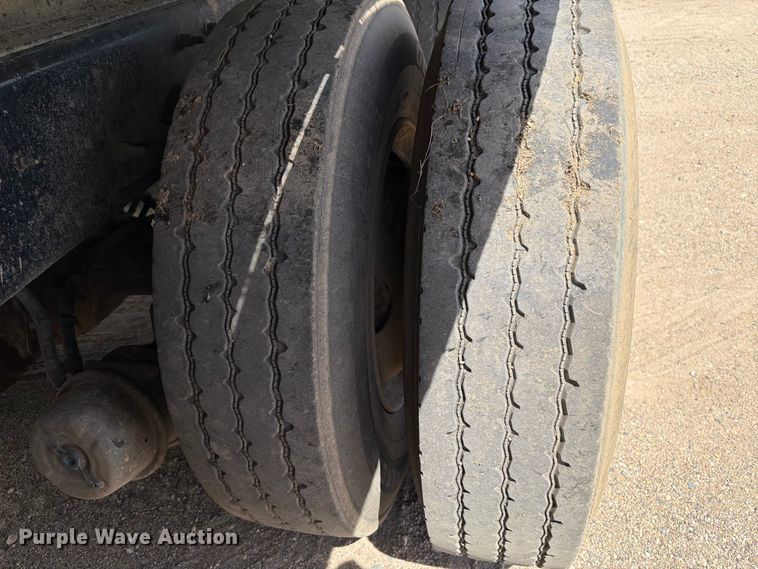 image for item FK0222 2014 International WorkStar 7500 dump truck