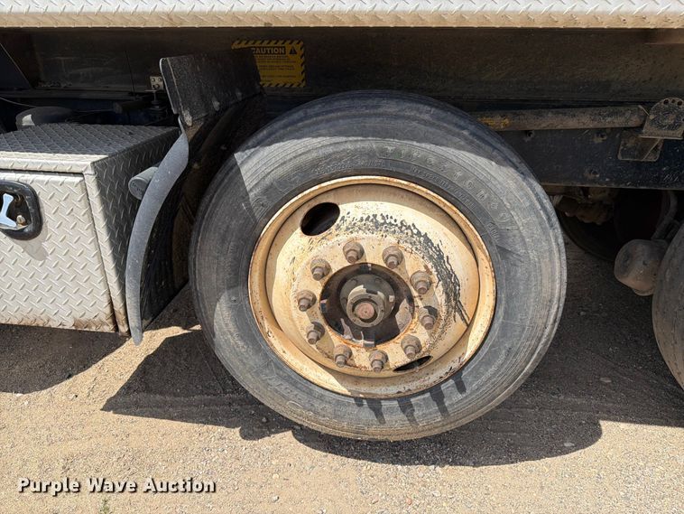 image for item FK0222 2014 International WorkStar 7500 dump truck