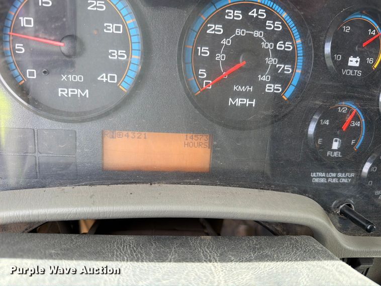 image for item FK0222 2014 International WorkStar 7500 dump truck