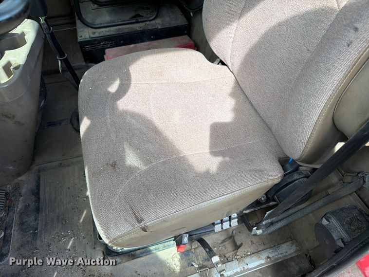 image for item FK0231 2006 International 9200i semi truck