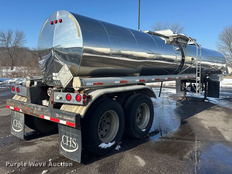 image for item FK1818 1990 Polar tank trailer