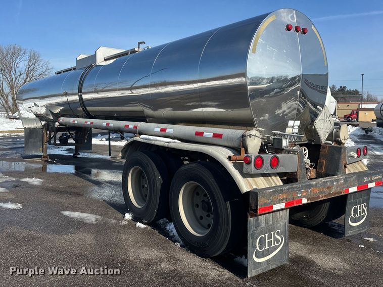 image for item FK1818 1990 Polar tank trailer
