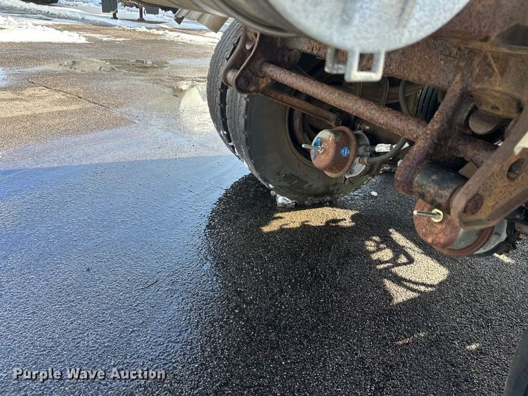 image for item FK1818 1990 Polar tank trailer