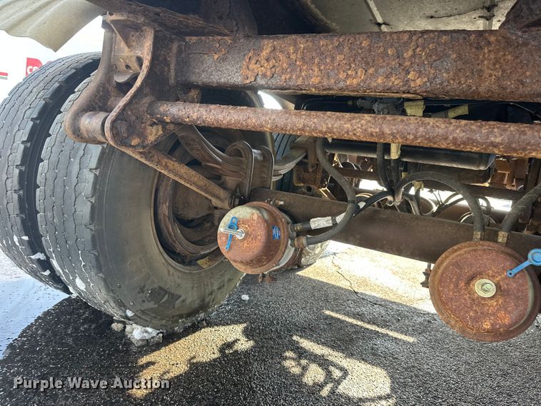 image for item FK1818 1990 Polar tank trailer