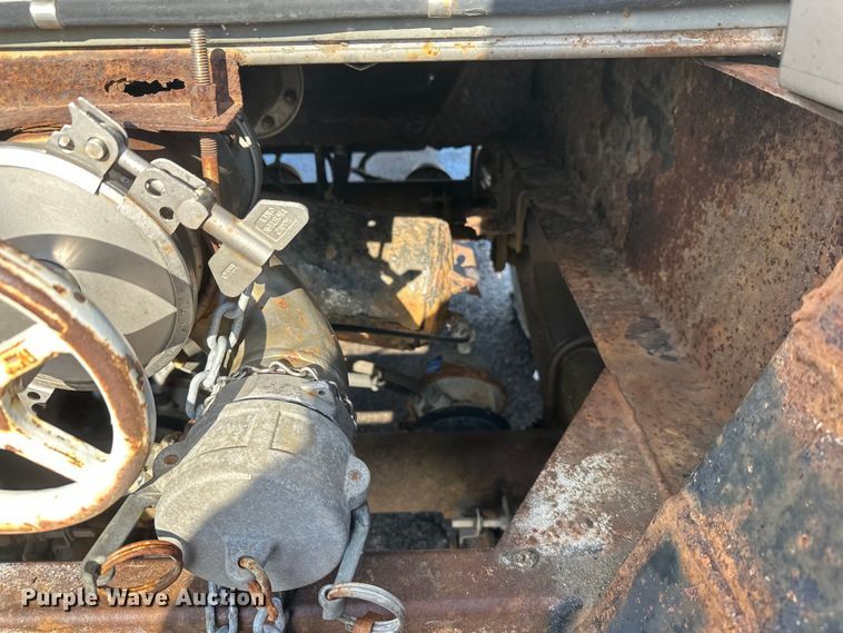 image for item FK1818 1990 Polar tank trailer