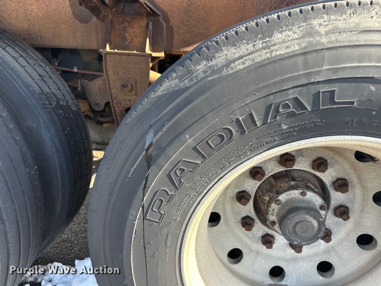 image for item FK1818 1990 Polar tank trailer