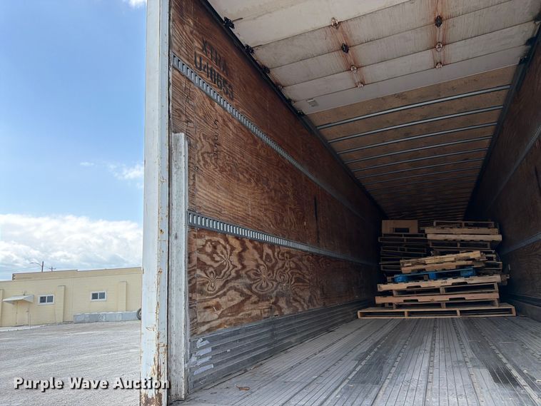 image for item FK3027 2005 Great Dane Trailers dry van trailer