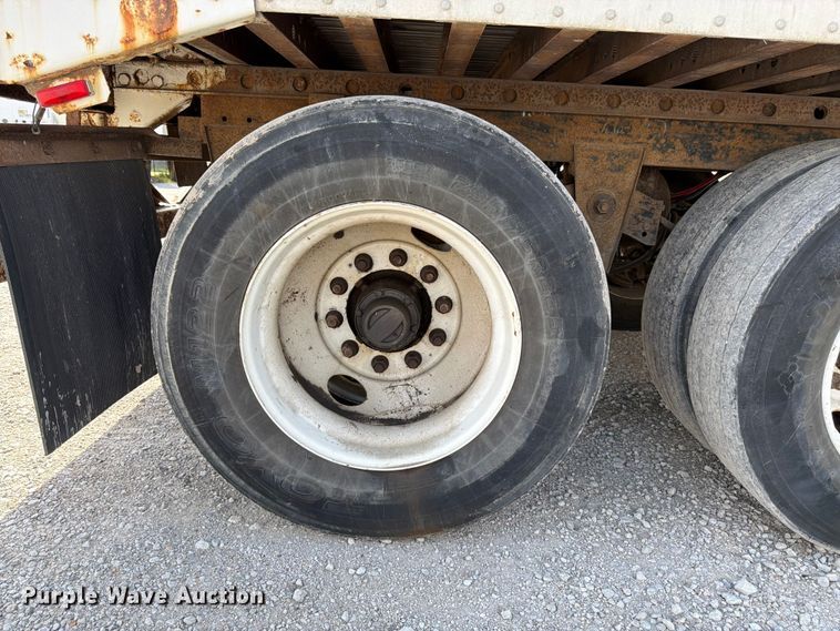 image for item FK3027 2005 Great Dane Trailers dry van trailer
