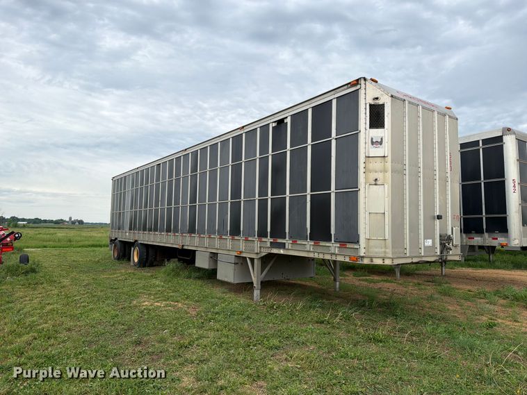 image for item FK4017 2007 Barrett Trailers, Inc. livestock trailer