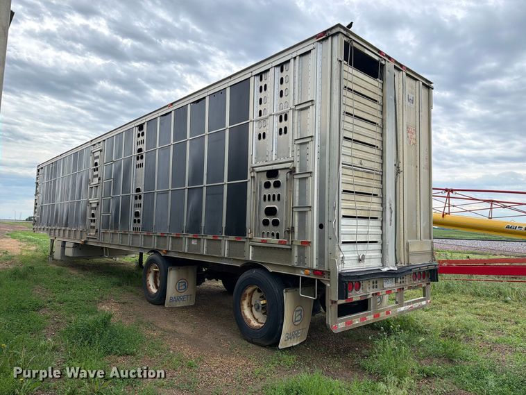 image for item FK4017 2007 Barrett Trailers, Inc. livestock trailer