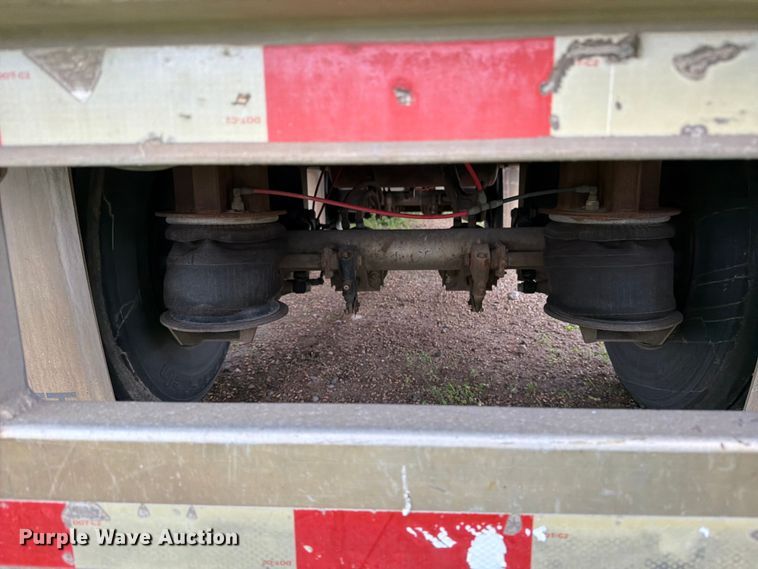 image for item FK4017 2007 Barrett Trailers, Inc. livestock trailer