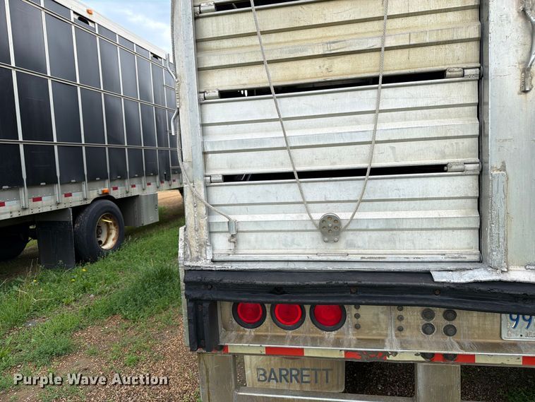 image for item FK4017 2007 Barrett Trailers, Inc. livestock trailer