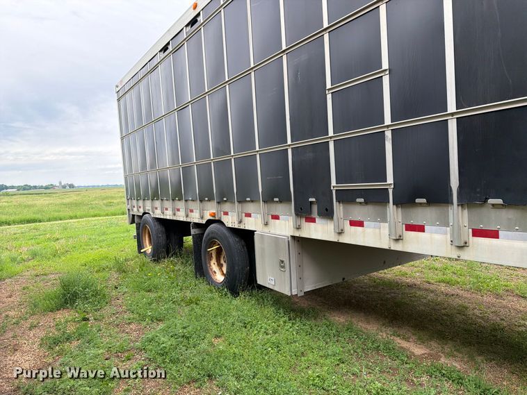image for item FK4020 2006 Eby livestock trailer