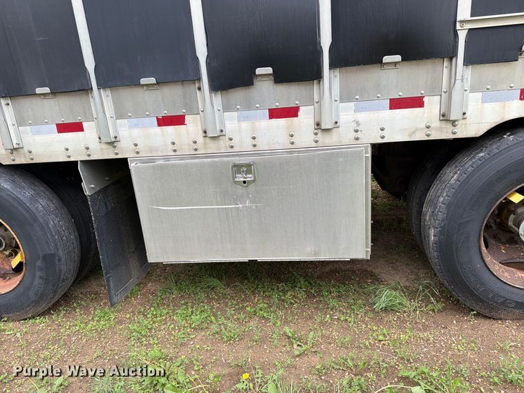 image for item FK4020 2006 Eby livestock trailer