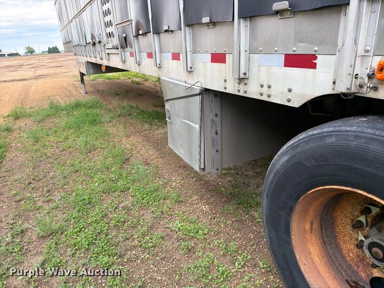 image for item FK4020 2006 Eby livestock trailer