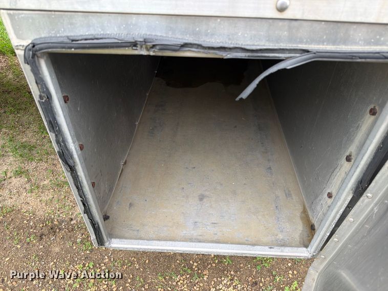 image for item FK4020 2006 Eby livestock trailer