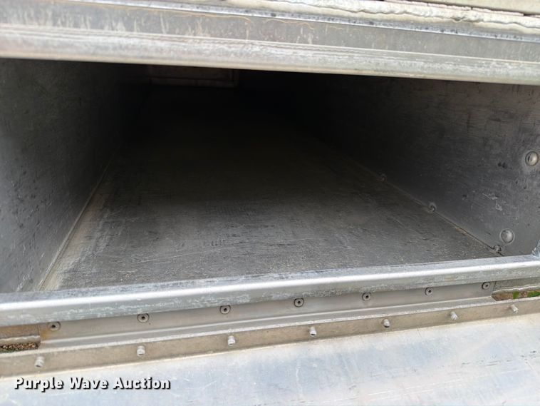 image for item FK4020 2006 Eby livestock trailer