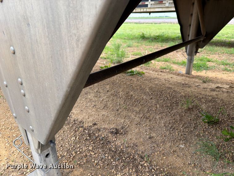 image for item FK4020 2006 Eby livestock trailer