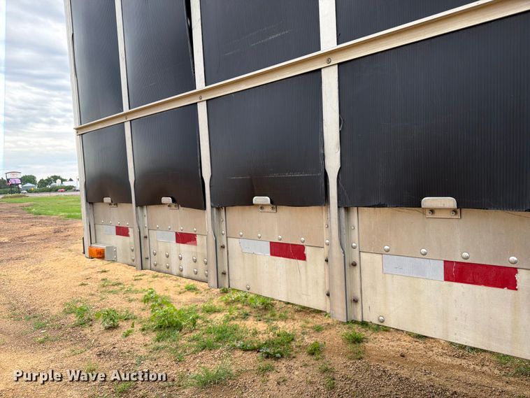 image for item FK4020 2006 Eby livestock trailer