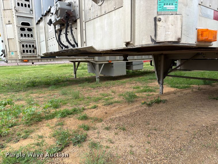 image for item FK4020 2006 Eby livestock trailer