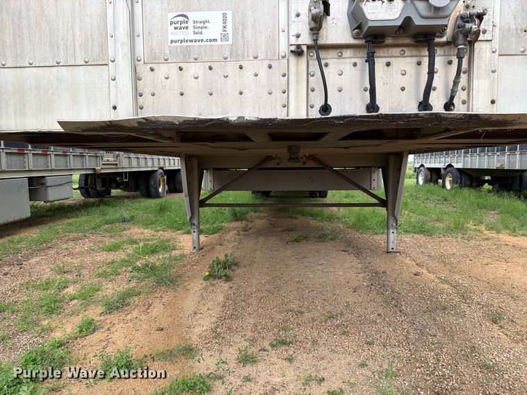 image for item FK4020 2006 Eby livestock trailer