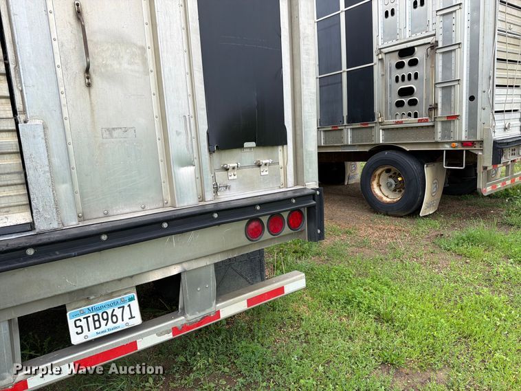 image for item FK4020 2006 Eby livestock trailer