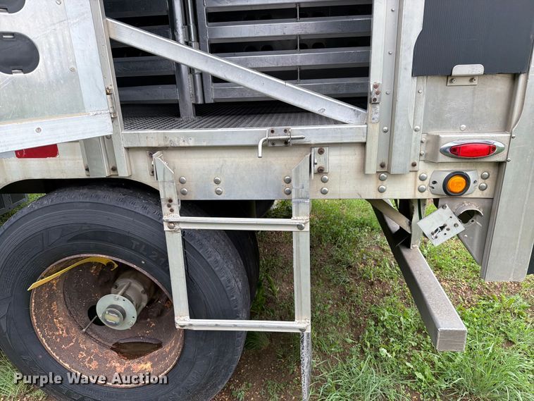 image for item FK4020 2006 Eby livestock trailer