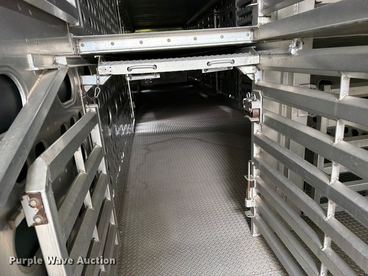 image for item FK4020 2006 Eby livestock trailer