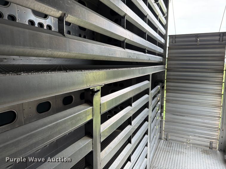 image for item FK4020 2006 Eby livestock trailer