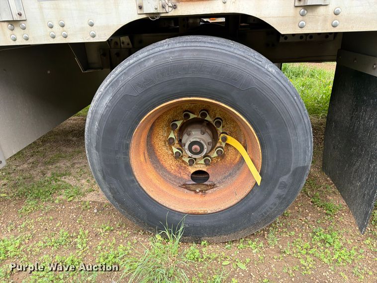 image for item FK4020 2006 Eby livestock trailer