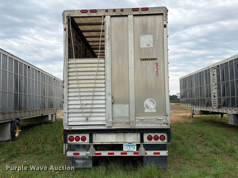 image for item FK4021 2006 Wilson Trailer Co. PSADL-400P livestock trailer