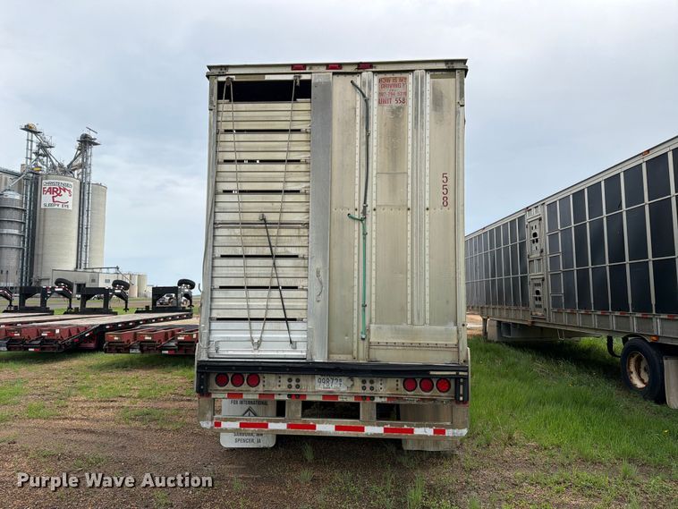 image for item FK4023 2007 Barrett Trailers, Inc. livestock trailer