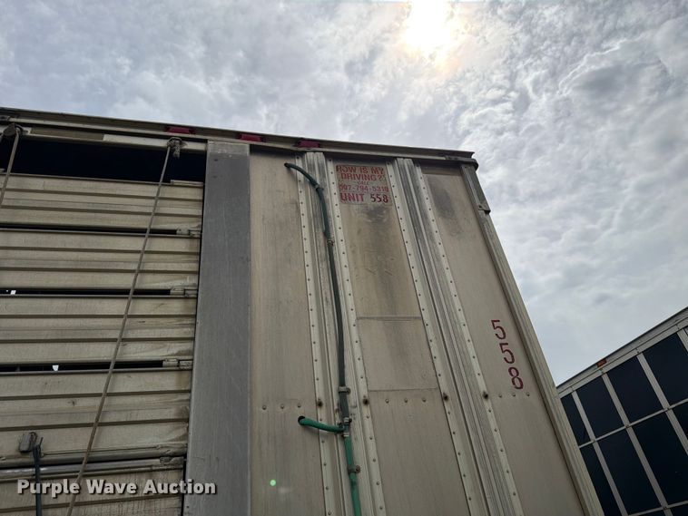 image for item FK4023 2007 Barrett Trailers, Inc. livestock trailer