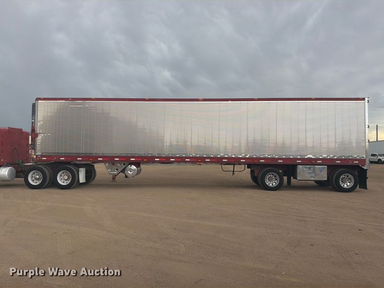 image for item FM7542 1995 Utility VS2RS refrigerated van trailer