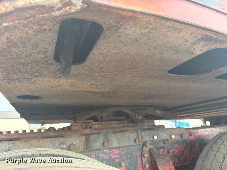 image for item FM7542 1995 Utility VS2RS refrigerated van trailer