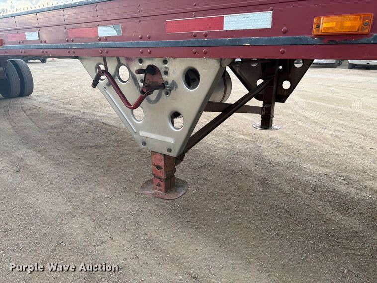 image for item FM7542 1995 Utility VS2RS refrigerated van trailer