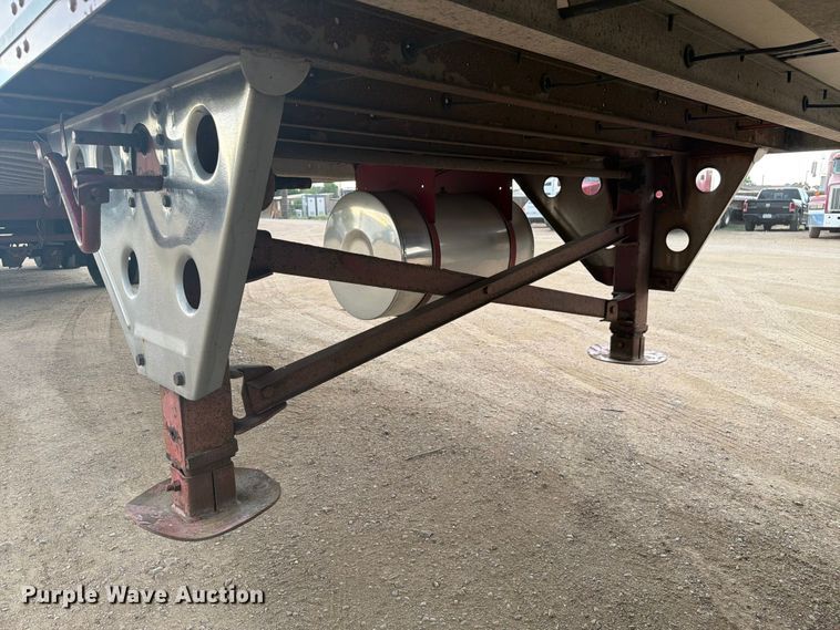 image for item FM7542 1995 Utility VS2RS refrigerated van trailer