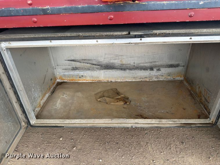 image for item FM7542 1995 Utility VS2RS refrigerated van trailer