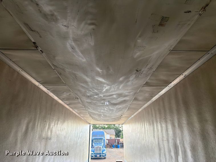image for item FM7542 1995 Utility VS2RS refrigerated van trailer