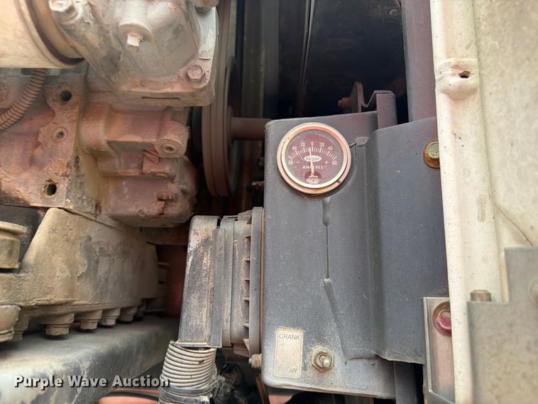 image for item FM7542 1995 Utility VS2RS refrigerated van trailer