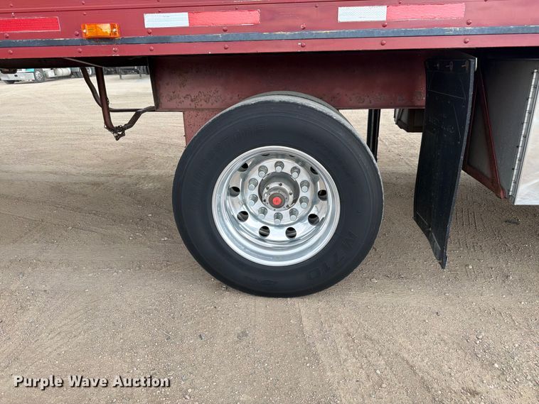 image for item FM7542 1995 Utility VS2RS refrigerated van trailer