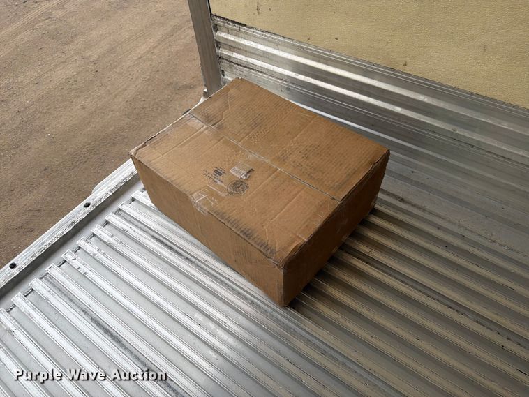 image for item FM7542 1995 Utility VS2RS refrigerated van trailer