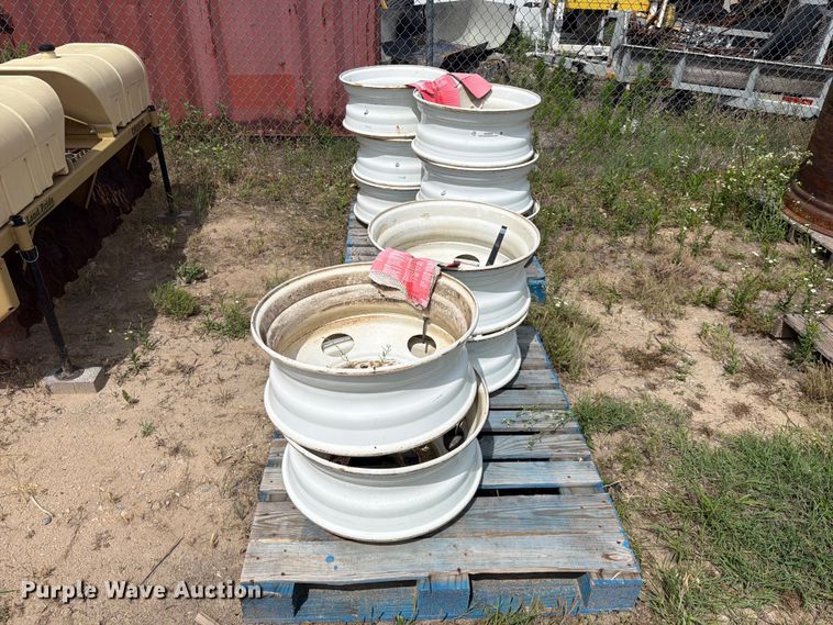 image for item NA9493 (10) 24.5 steel wheels