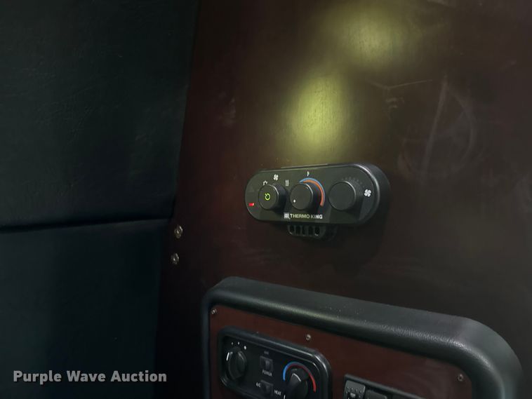 image for item ND9481 2020 Western Star W5700X semi truck