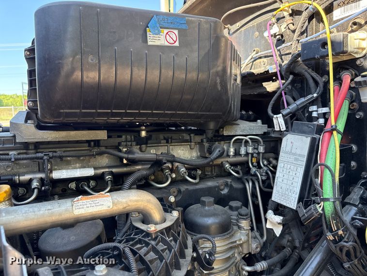 image for item ND9481 2020 Western Star W5700X semi truck