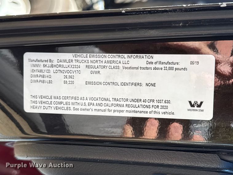image for item ND9481 2020 Western Star W5700X semi truck