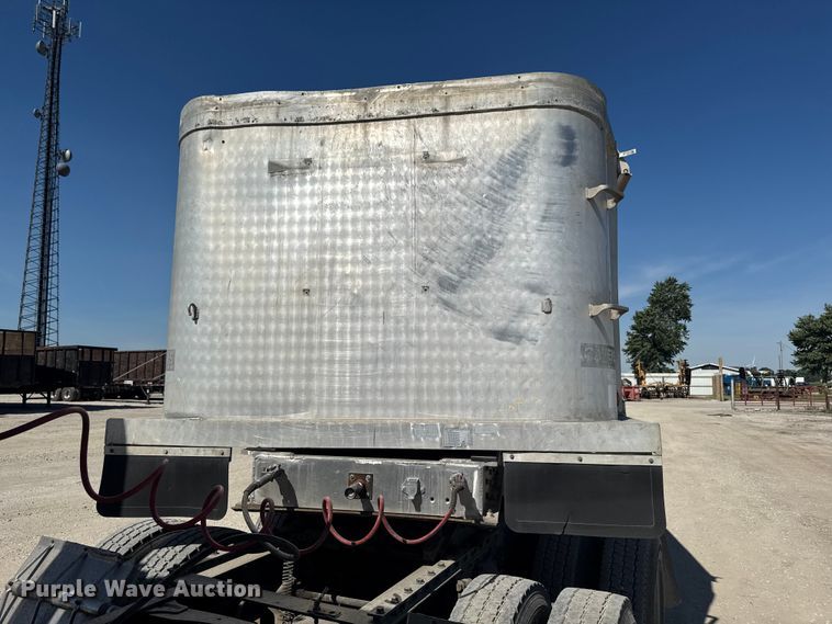 image for item OE9601 1990 Ravens end dump trailer