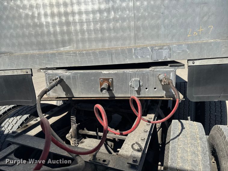 image for item OE9601 1990 Ravens end dump trailer